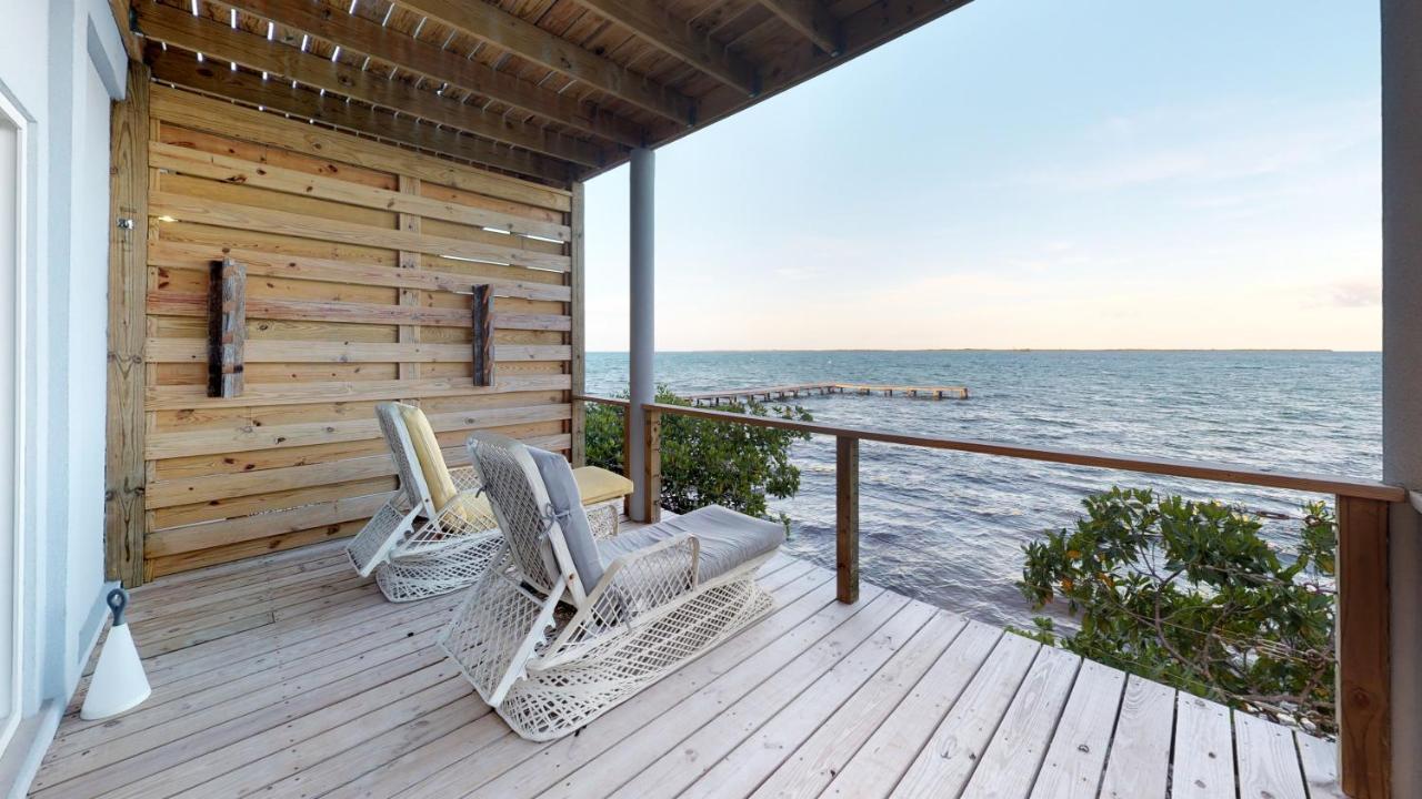 Thatch Caye Resort A Muy'Ono Resort Hopkins Exteriör bild