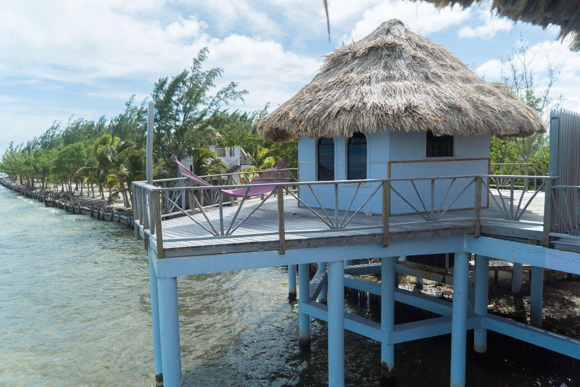 Thatch Caye Resort A Muy'Ono Resort Hopkins Exteriör bild