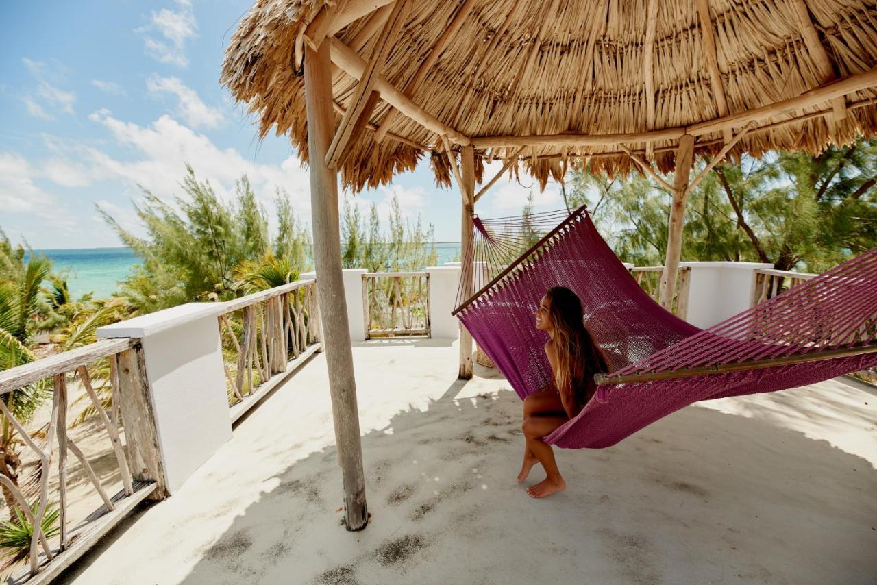 Thatch Caye Resort A Muy'Ono Resort Hopkins Exteriör bild