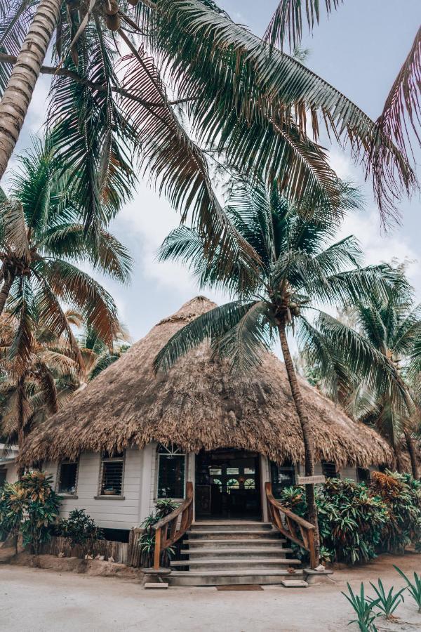 Thatch Caye Resort A Muy'Ono Resort Hopkins Exteriör bild
